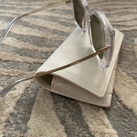 Gorgeous CHANEL clear with gold tone mirror lenses and gold logo accents. - Picture 7 of 10